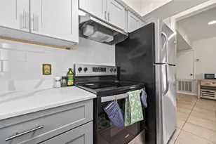3303 W Greenridge Dr, Houston, TX 77057 - Photo 23