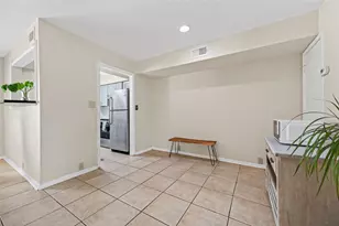 3303 W Greenridge Dr, Houston, TX 77057 - Photo 15