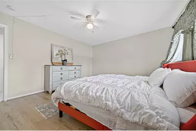 3303 W Greenridge Drive #8, Houston, TX 77057 - Photo 37