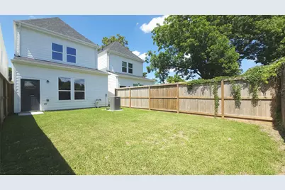 765 Enterprise Street #B, Houston, TX 77088 - Photo 21