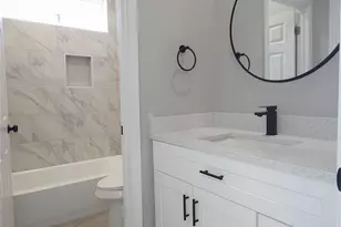 765 Enterprise St, Houston, TX 77088 - Photo 11