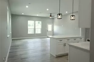 765 Enterprise St, Houston, TX 77088 - Photo 3