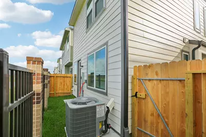 3119 Quiet Sunset Drive, Houston, TX 77080 - Photo 39