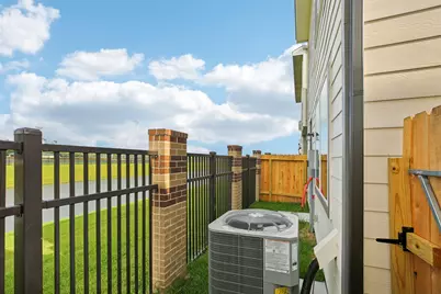 3119 Quiet Sunset Drive, Houston, TX 77080 - Photo 37