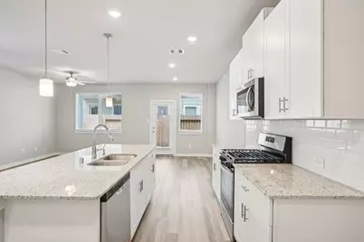 3119 Quiet Sunset Drive, Houston, TX 77080 - Photo 5