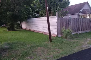 3219 Evella St, Houston, TX 77026 - Photo 1