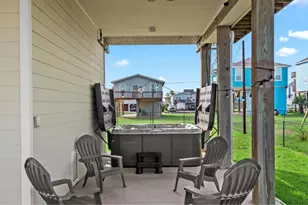 16522 John Silver Rd, Galveston, TX 77554 - Photo 17