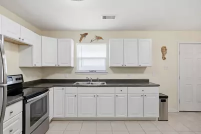 16522 John Silver Road, Galveston, TX 77554 - Photo 7