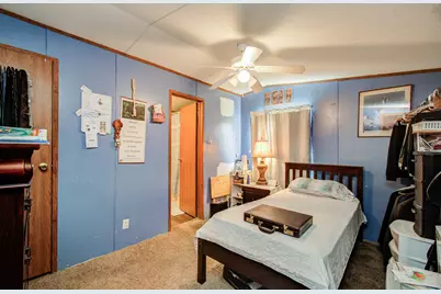 42 County Road 3479 D, Cleveland, TX 77327 - Photo 31