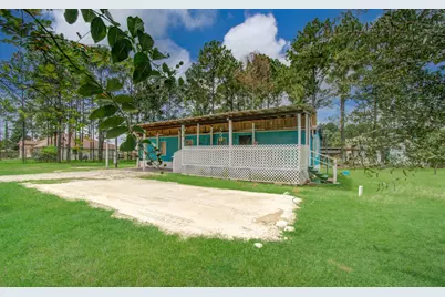 42 County Road 3479 D, Cleveland, TX 77327 - Photo 15