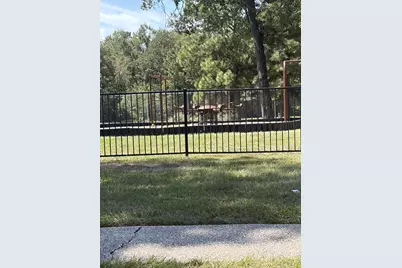 16941 Larkspur Street, Conroe, TX 77385 - Photo 7