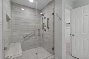 5019 Chantry Dr, Houston, TX 77084 - Photo 9