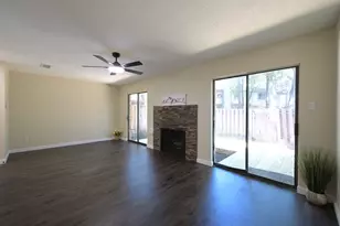 59 Willowwood Cir, The Woodlands, TX 77381 - Photo 19