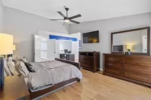 1911 Bering Dr, Houston, TX 77057 - Photo 17