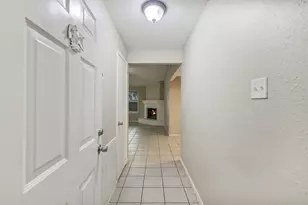 19334 Wood Village Ln, Houston, TX 77084 - Photo 5