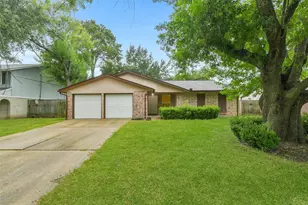 19334 Wood Village Ln, Houston, TX 77084 - Photo 1