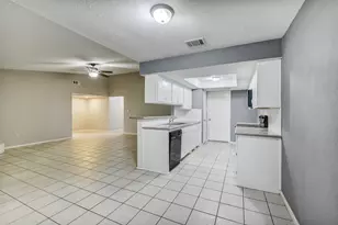 19334 Wood Village Ln, Houston, TX 77084 - Photo 15