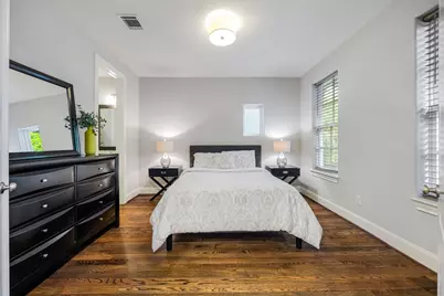 253 E 27th Street, Houston, TX 77008 - Photo 11