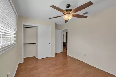 11203 Vanderford Drive, Houston, TX 77099 - Photo 7