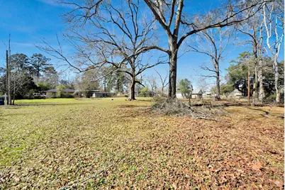 811 Clay Street, Cleveland, TX 77327 - Photo 3