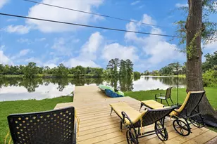 407 Brook Hollow Dr, Conroe, TX 77385 - Photo 45