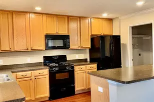 16010 Limestone Lake Dr, Tomball, TX 77377 - Photo 7