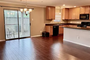 16010 Limestone Lake Dr, Tomball, TX 77377 - Photo 9