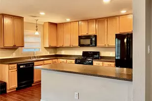 16010 Limestone Lake Dr, Tomball, TX 77377 - Photo 3