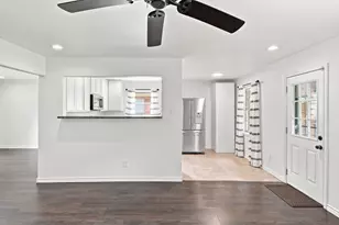 5910 High Star Dr, Houston, TX 77081 - Photo 15