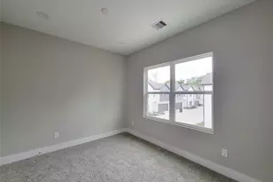8014 Huntington Spgs Ln, Houston, TX 77093 - Photo 33