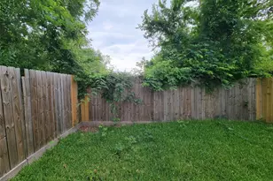 8014 Huntington Spgs Ln, Houston, TX 77093 - Photo 41