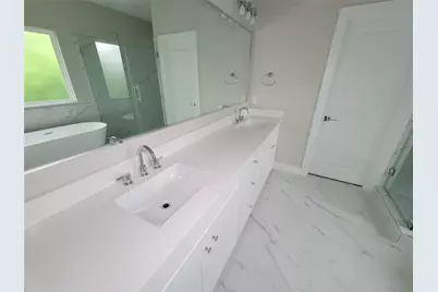 8014 Huntington Springs Lane, Houston, TX 77093 - Photo 25