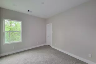8014 Huntington Spgs Ln, Houston, TX 77093 - Photo 37