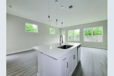 8014 Huntington Springs Lane, Houston, TX 77093 - Photo 15