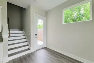8014 Huntington Spgs Ln, Houston, TX 77093 - Photo 5