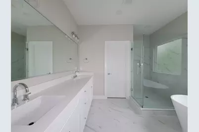 8014 Huntington Springs Lane, Houston, TX 77093 - Photo 23