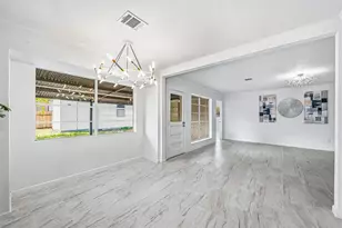 111 Princess Dr, Houston, TX 77034 - Photo 15