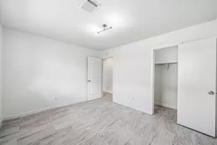 111 Princess Dr, Houston, TX 77034 - Photo 13