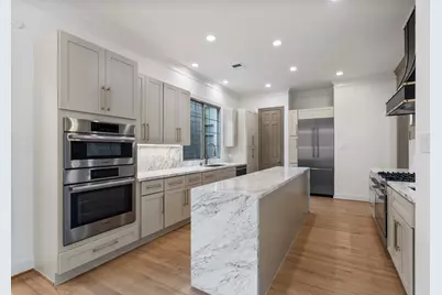 74 Briar Hollow Lane, Houston, TX 77027 - Photo 17