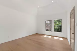 74 Briar Hollow Ln, Houston, TX 77027 - Photo 31