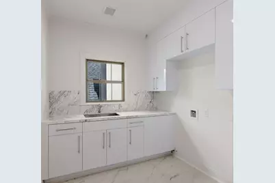 74 Briar Hollow Lane, Houston, TX 77027 - Photo 29