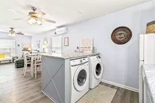 222 Ocean Ave, Surfside Beach, TX 77541 - Photo 7