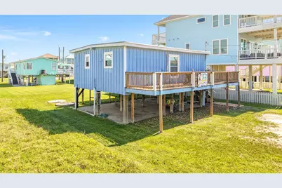 222 Ocean Avenue, Surfside Beach, TX 77541 - Photo 1
