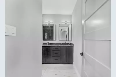 7963 Miley St, Houston, TX 77028 - Photo 21