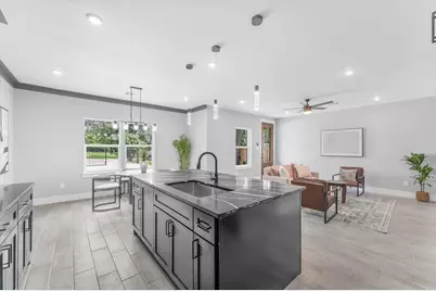 7963 Miley St, Houston, TX 77028 - Photo 7