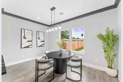 7963 Miley St, Houston, TX 77028 - Photo 9