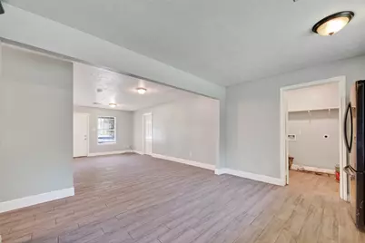 3031 Groton Drive, Houston, TX 77051 - Photo 13