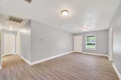 3031 Groton Drive, Houston, TX 77051 - Photo 7