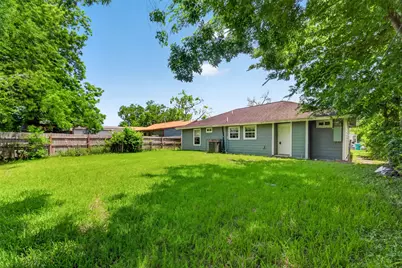 3031 Groton Drive, Houston, TX 77051 - Photo 31