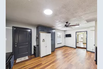 4607 Swan Street, Hitchcock, TX 77563 - Photo 17